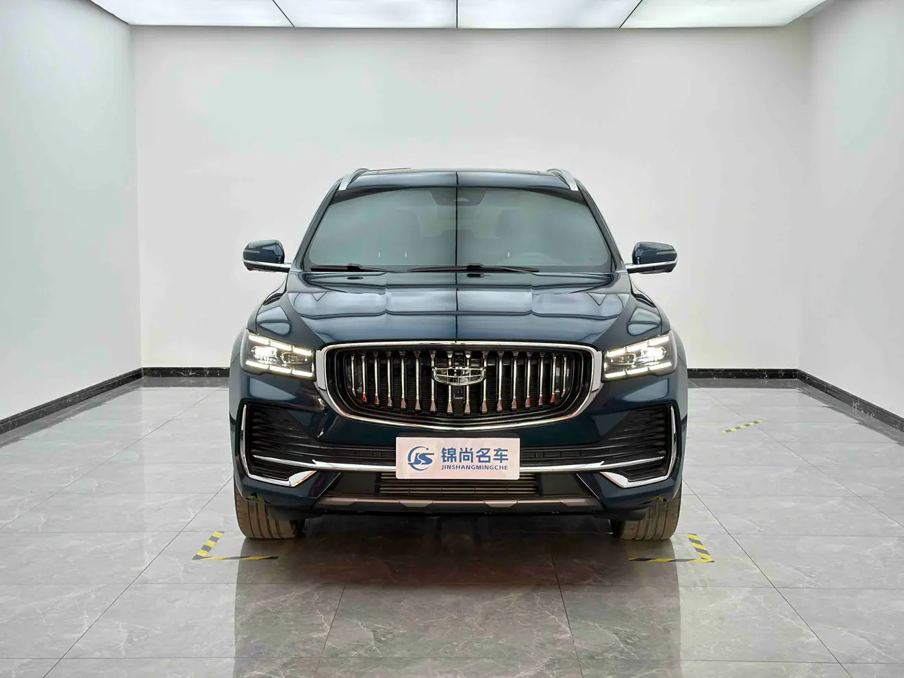 Geely Monjaro (Xingyue L)  из Китая