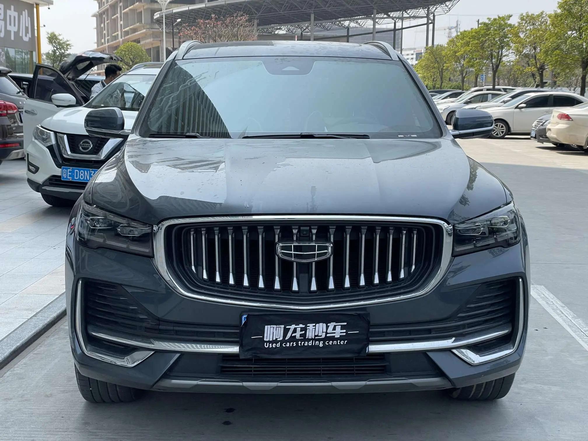 Geely Monjaro (Xingyue L)  из Китая