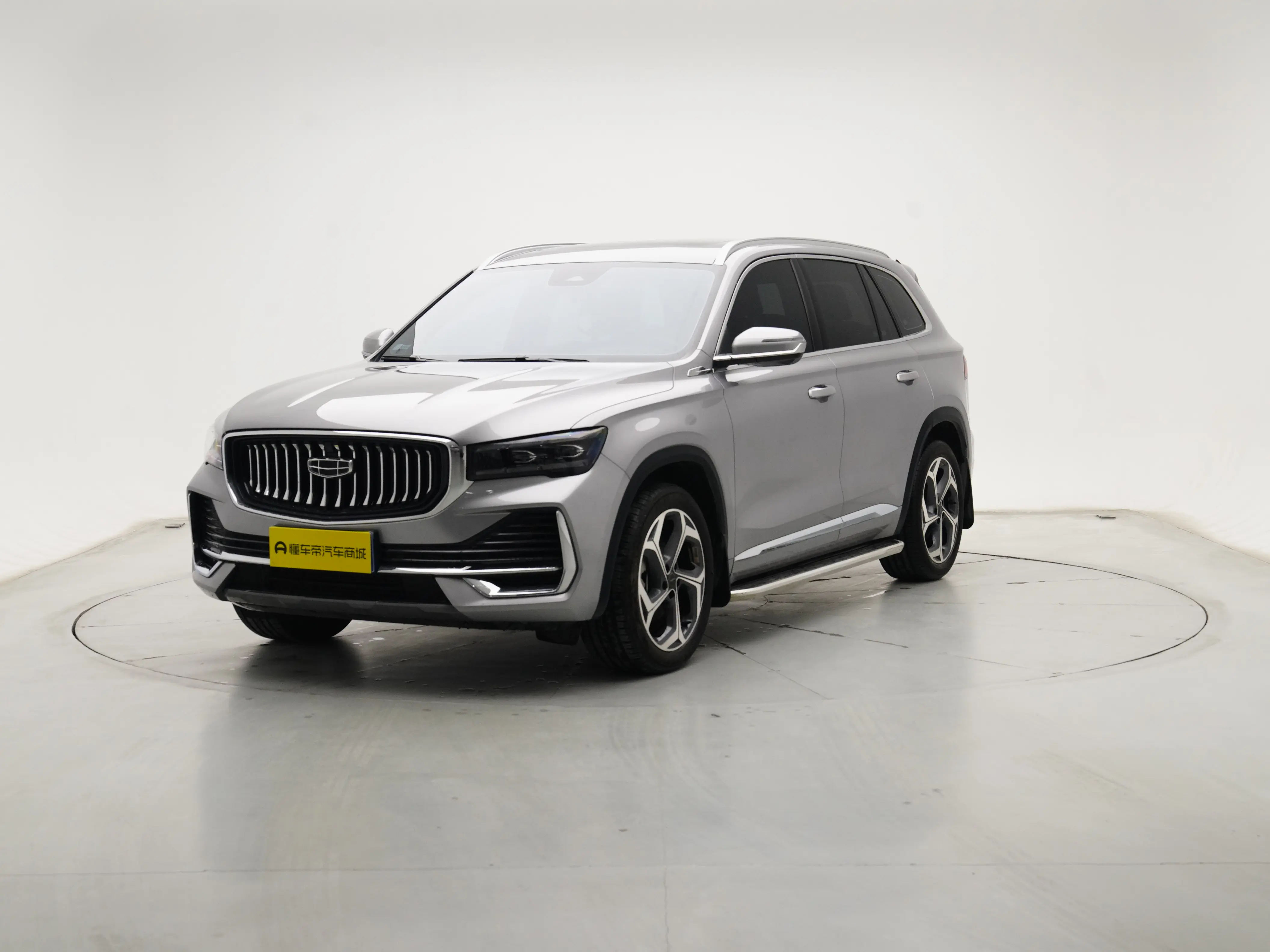 Geely Monjaro (Xingyue L)  из Китая