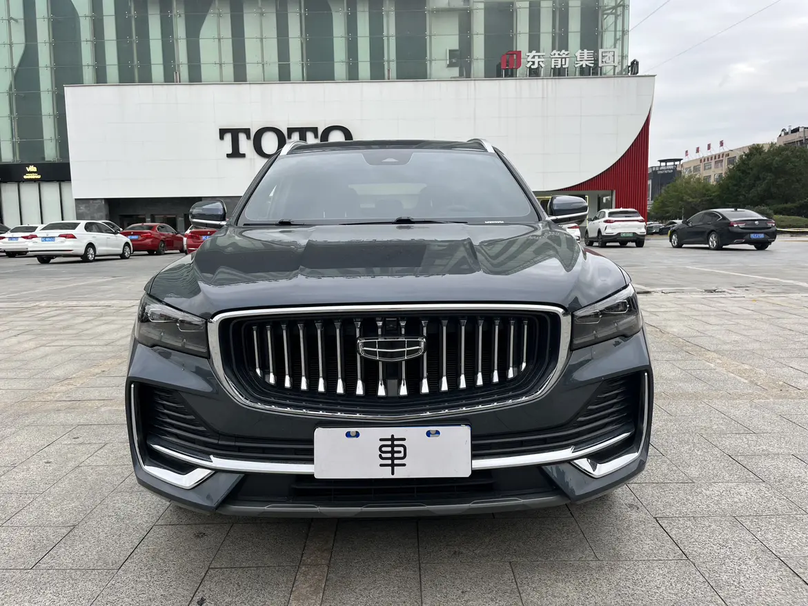 Geely Monjaro (Xingyue L)  из Китая