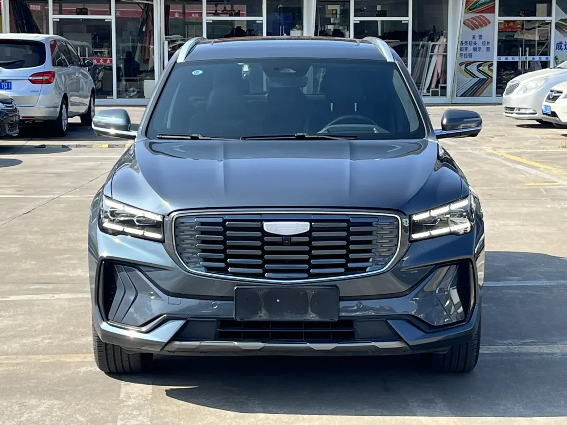 Geely Monjaro (Xingyue L)  из Китая