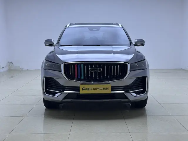 Geely Monjaro (Xingyue L)  из Китая