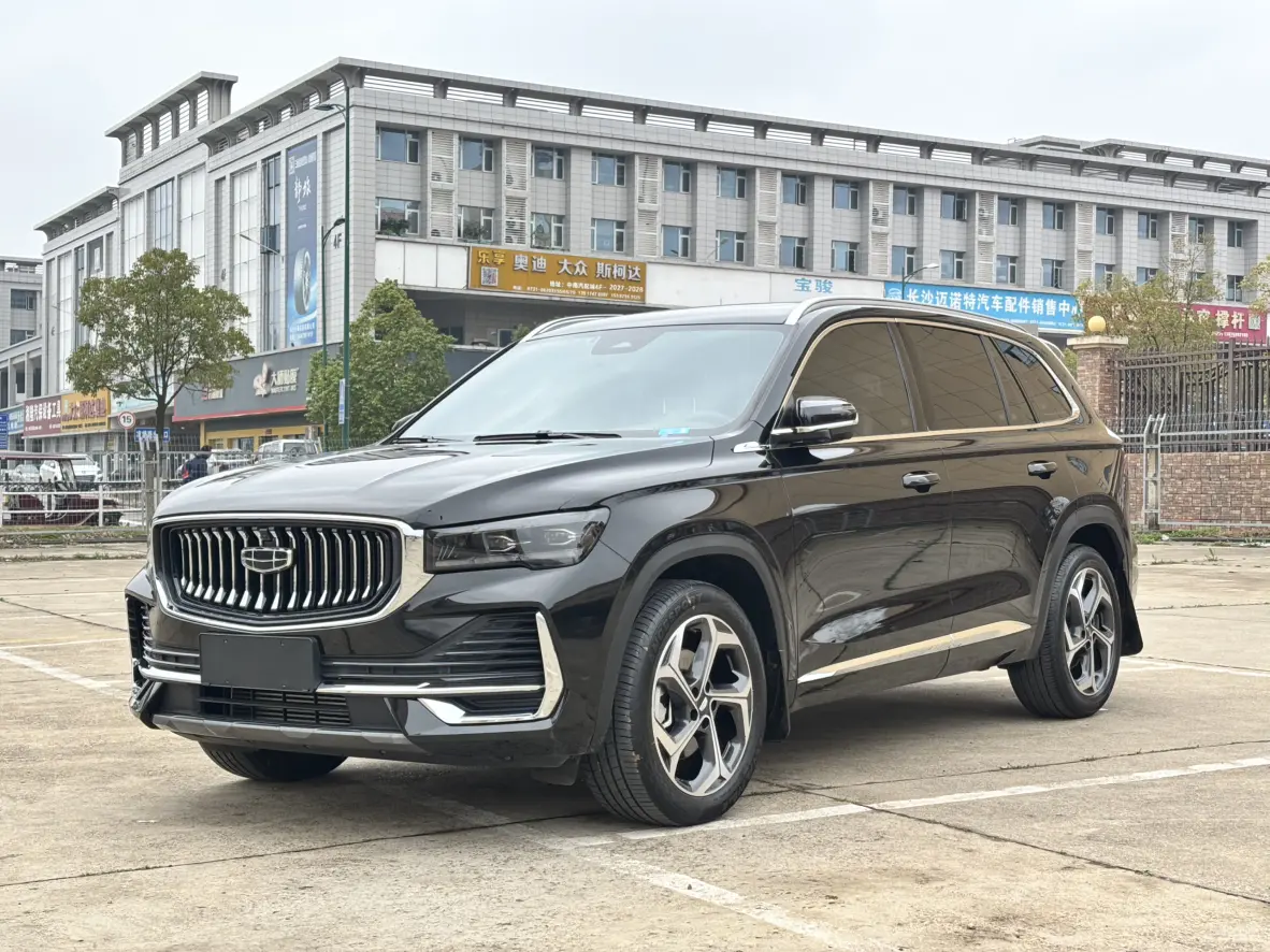 Geely Monjaro (Xingyue L)  из Китая