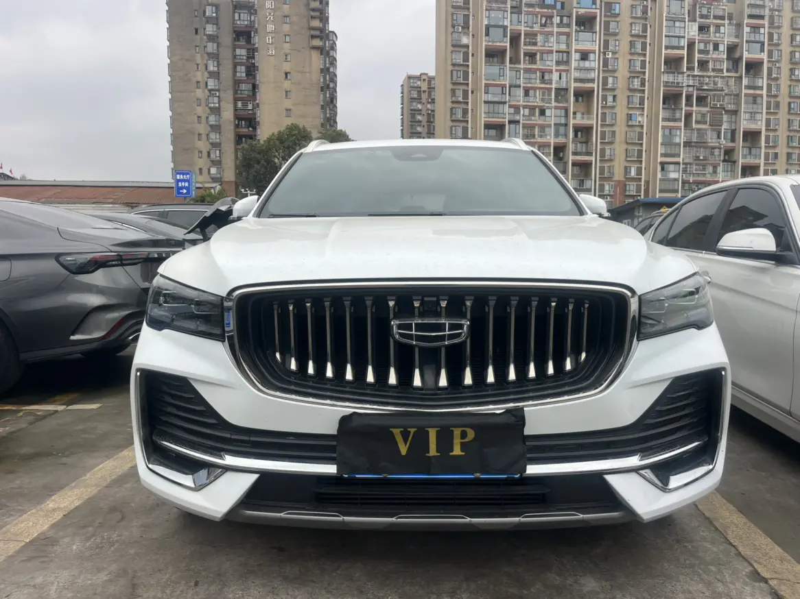 Geely Monjaro (Xingyue L)  из Китая