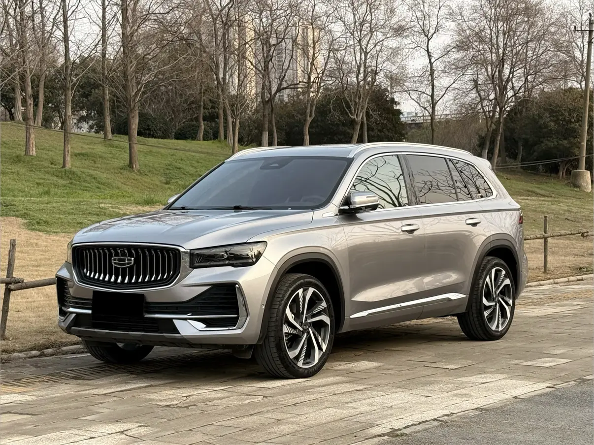 Geely Monjaro (Xingyue L)  из Китая