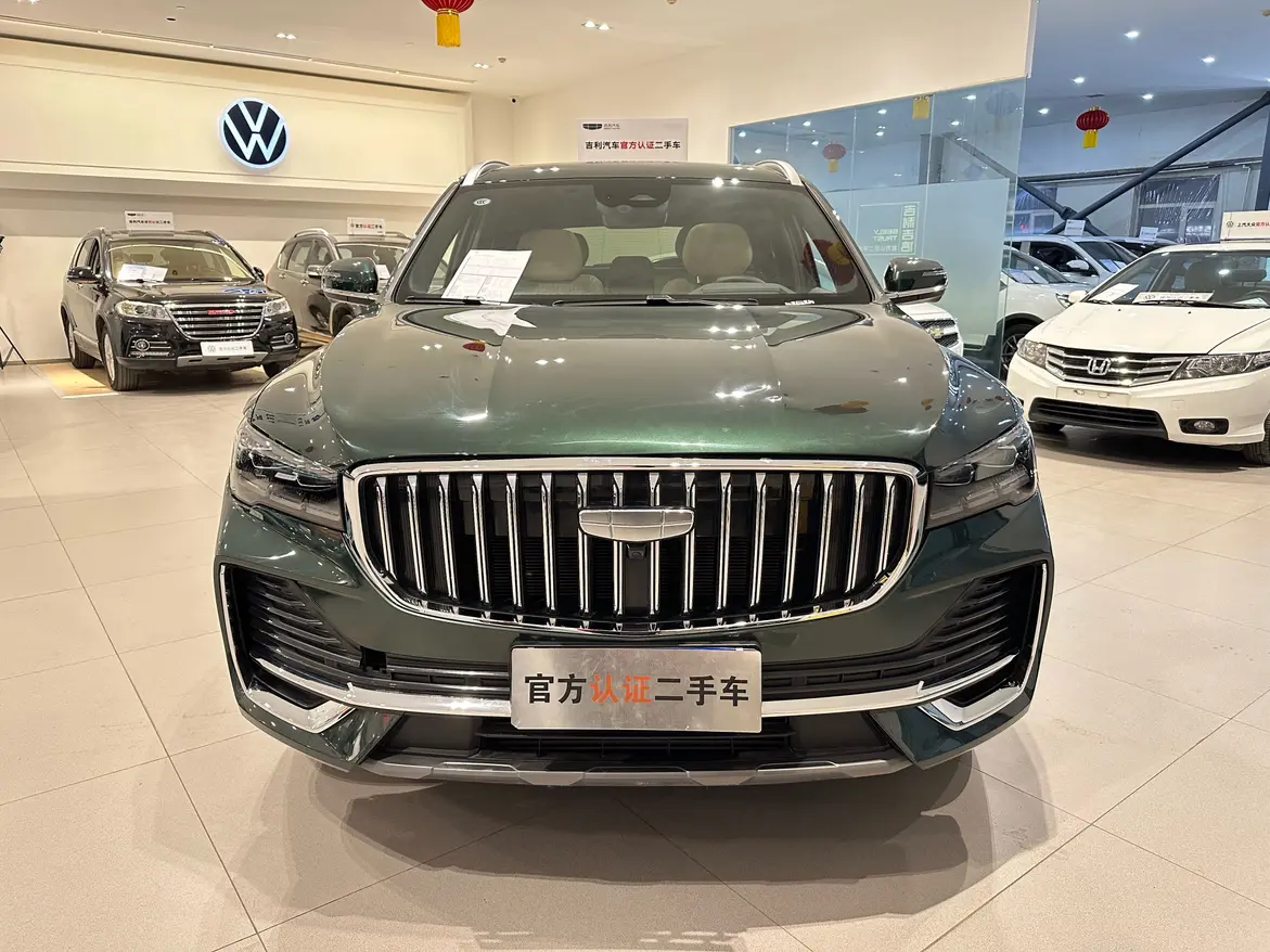 Geely Monjaro (Xingyue L)  из Китая