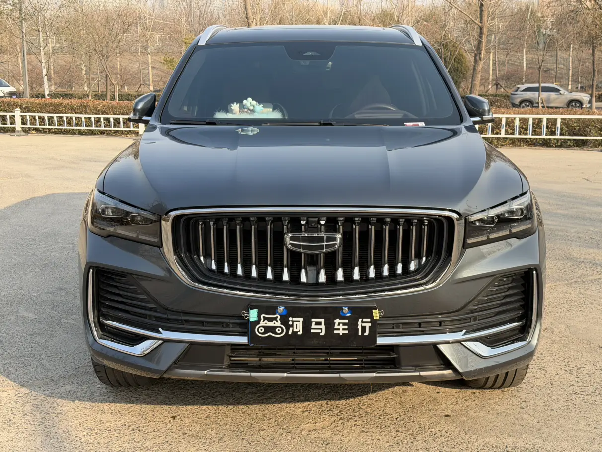Geely Monjaro (Xingyue L)  из Китая