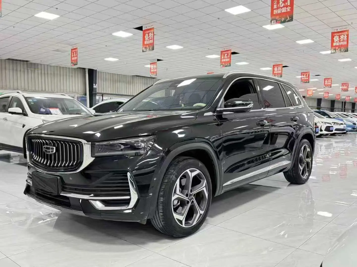 Geely Monjaro (Xingyue L)  из Китая