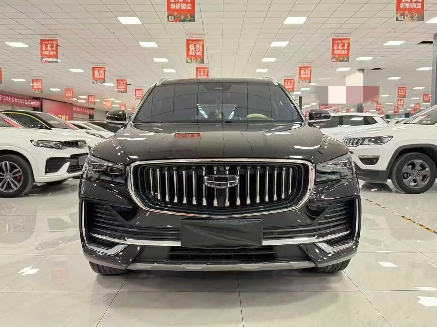 Geely Monjaro (Xingyue L)  из Китая