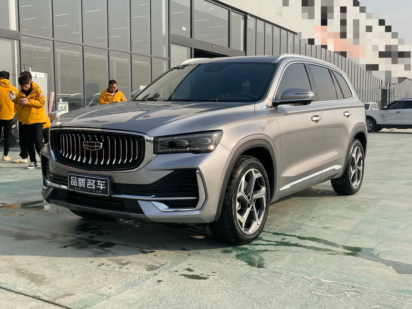 Geely Monjaro (Xingyue L)  из Китая