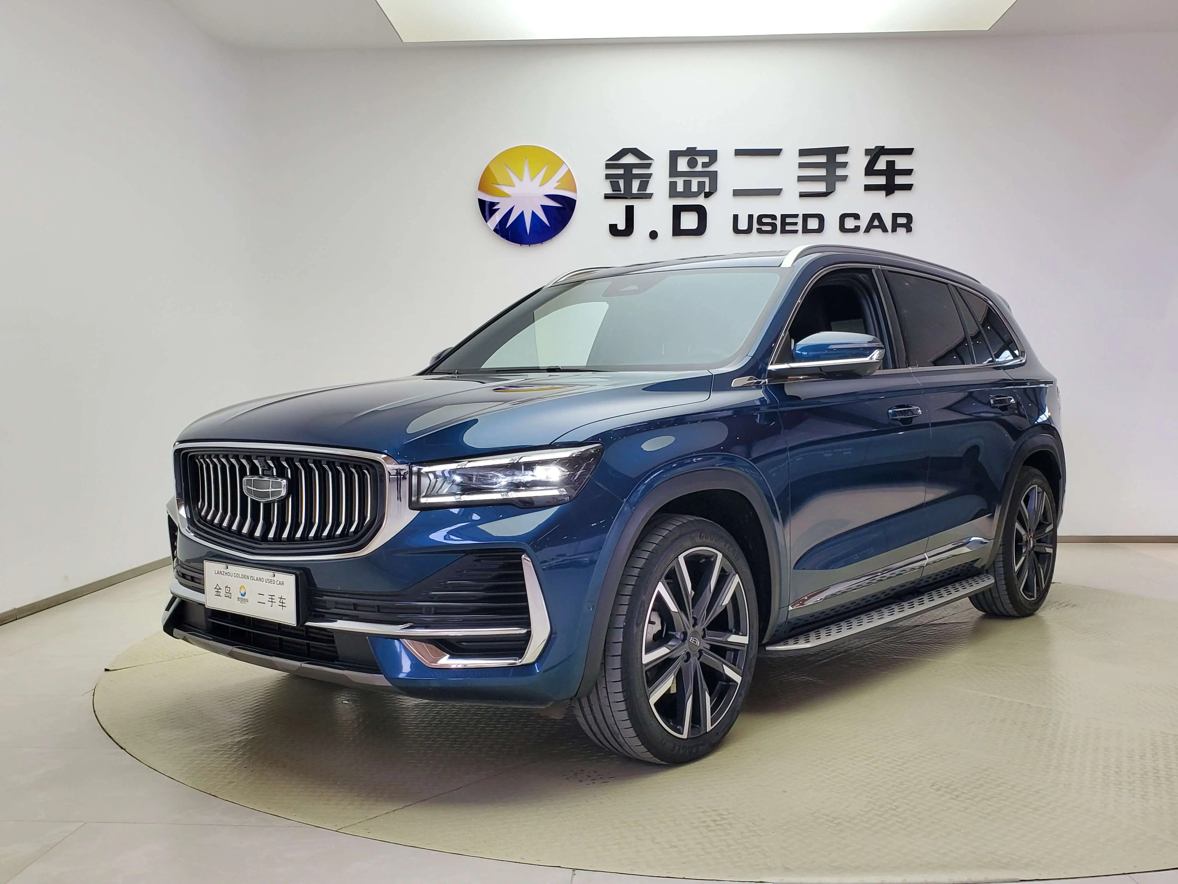 Geely Monjaro (Xingyue L)  из Китая