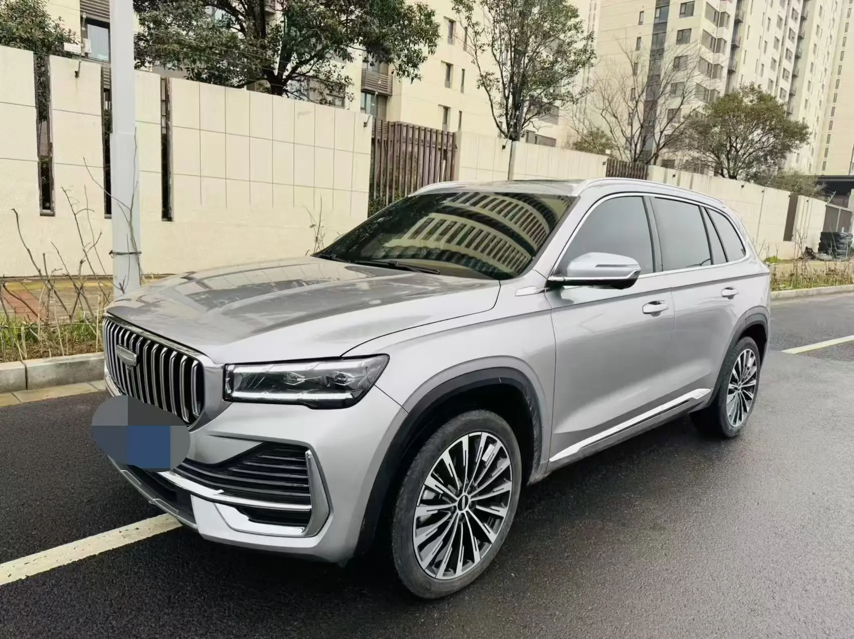 Geely Monjaro (Xingyue L)  из Китая