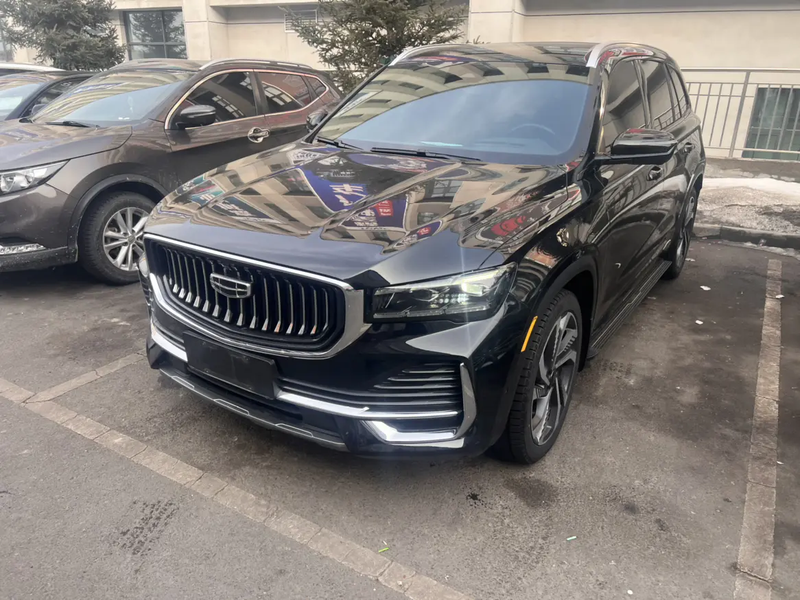 Geely Monjaro (Xingyue L)  из Китая