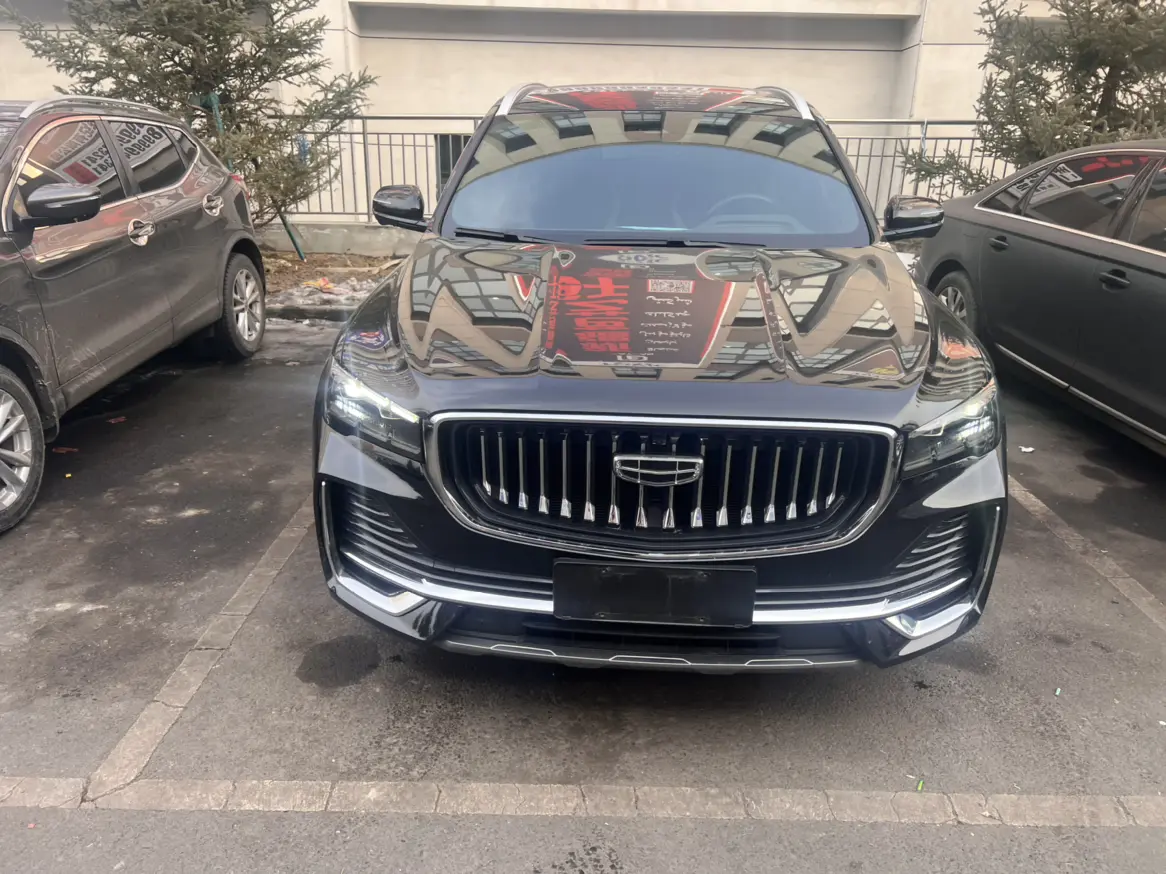 Geely Monjaro (Xingyue L)  из Китая