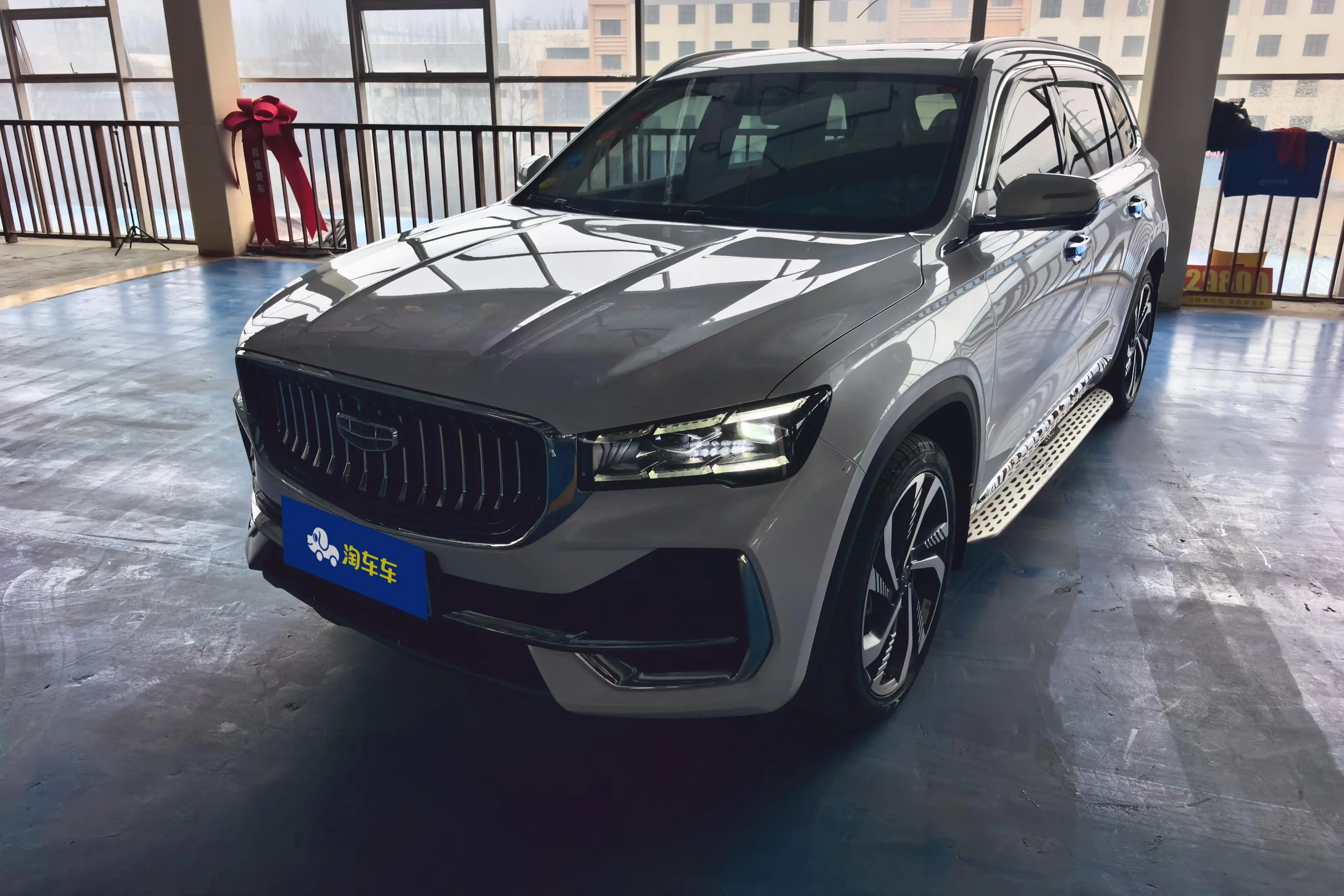 Geely Monjaro (Xingyue L)  из Китая