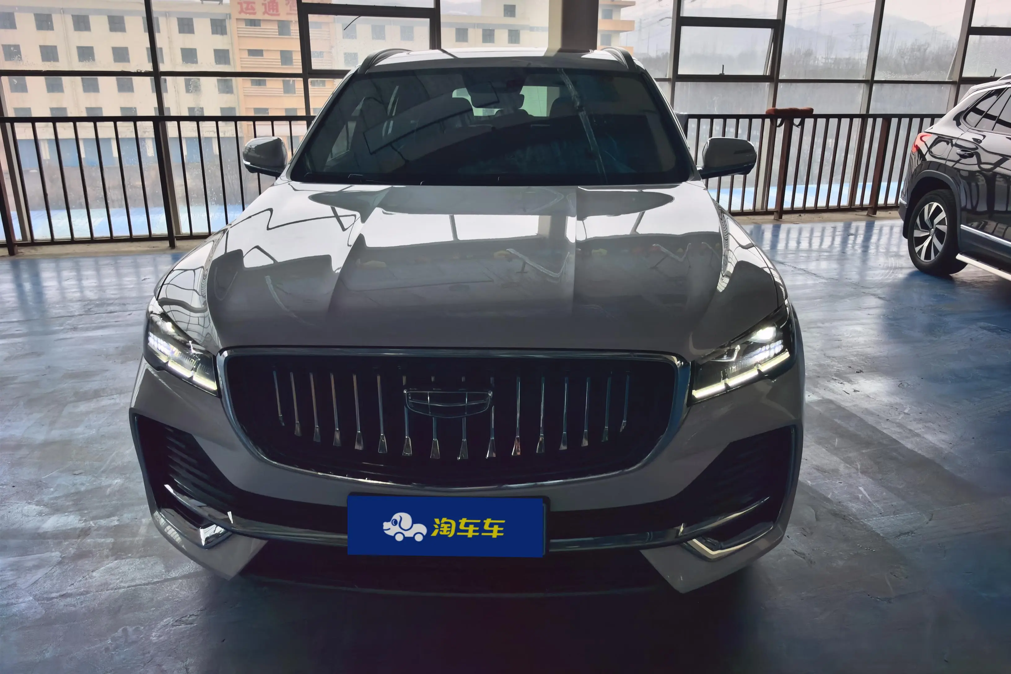 Geely Monjaro (Xingyue L)  из Китая