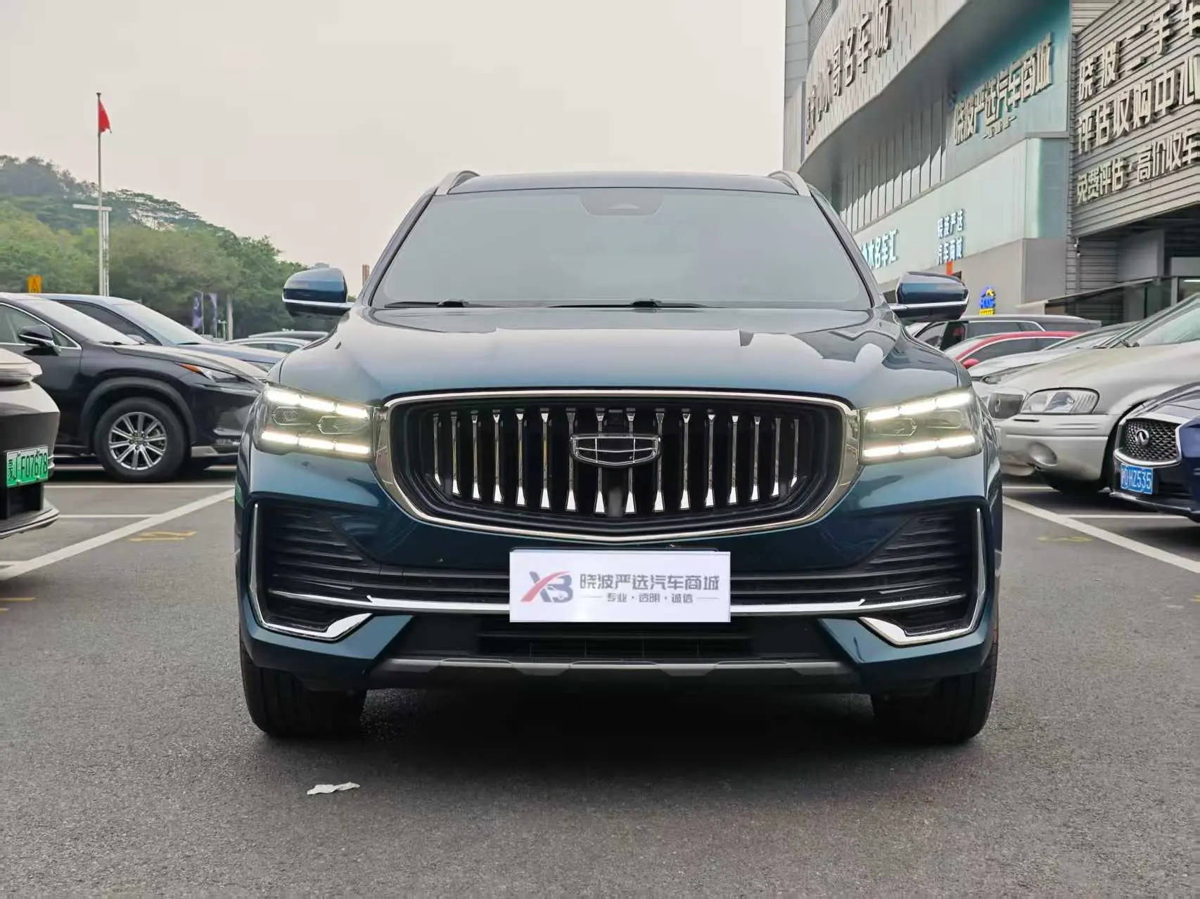 Geely Monjaro (Xingyue L)  из Китая