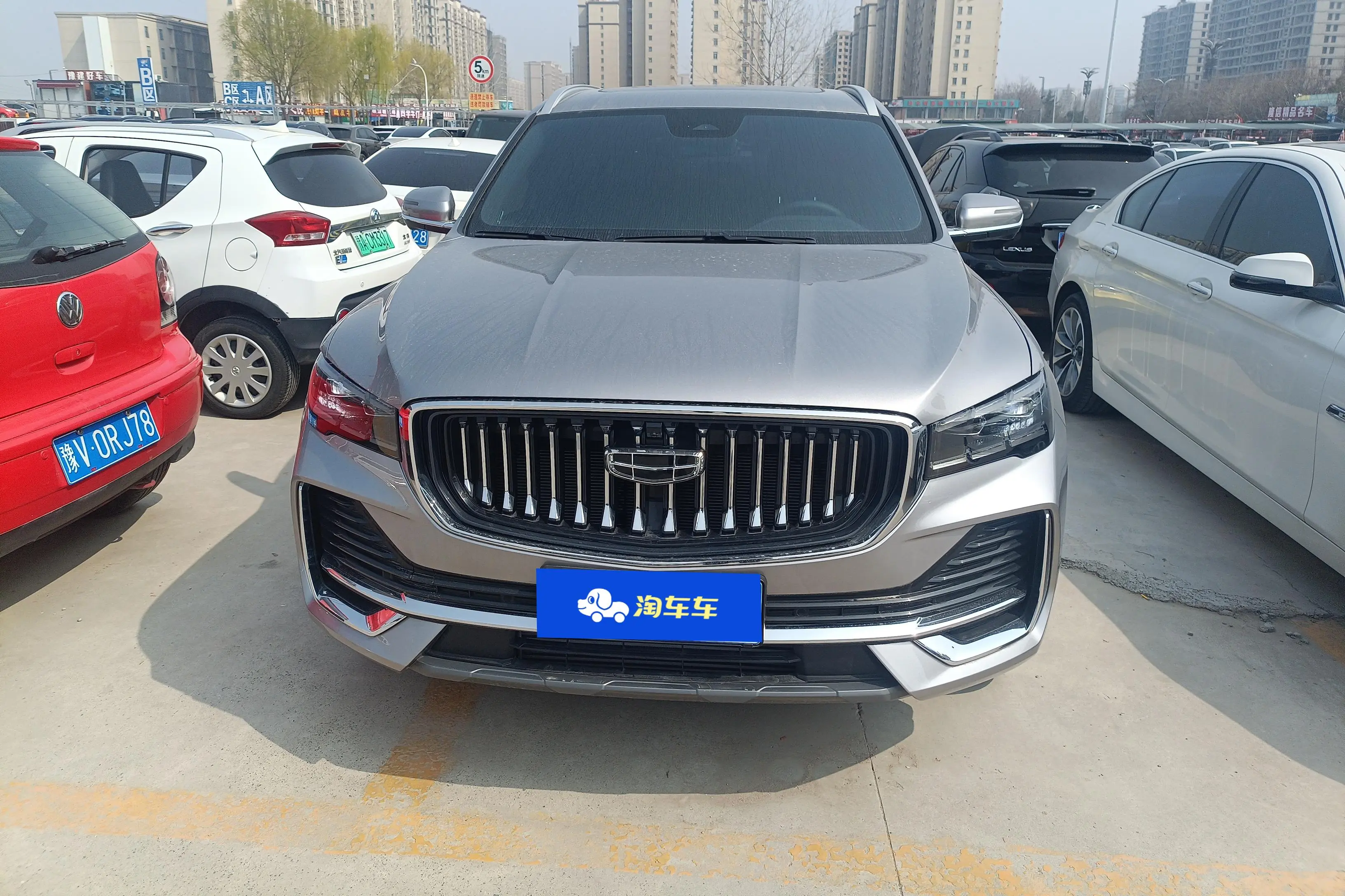 Geely Monjaro (Xingyue L)  из Китая