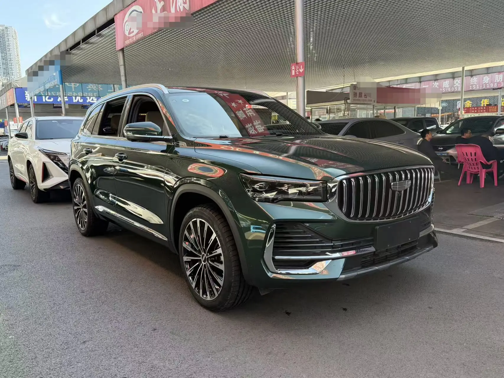 Geely Monjaro (Xingyue L)  из Китая
