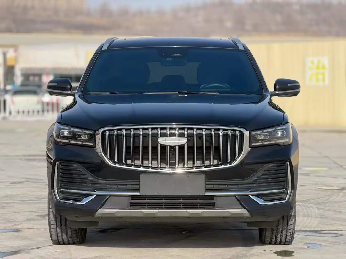 Geely Monjaro (Xingyue L)  из Китая