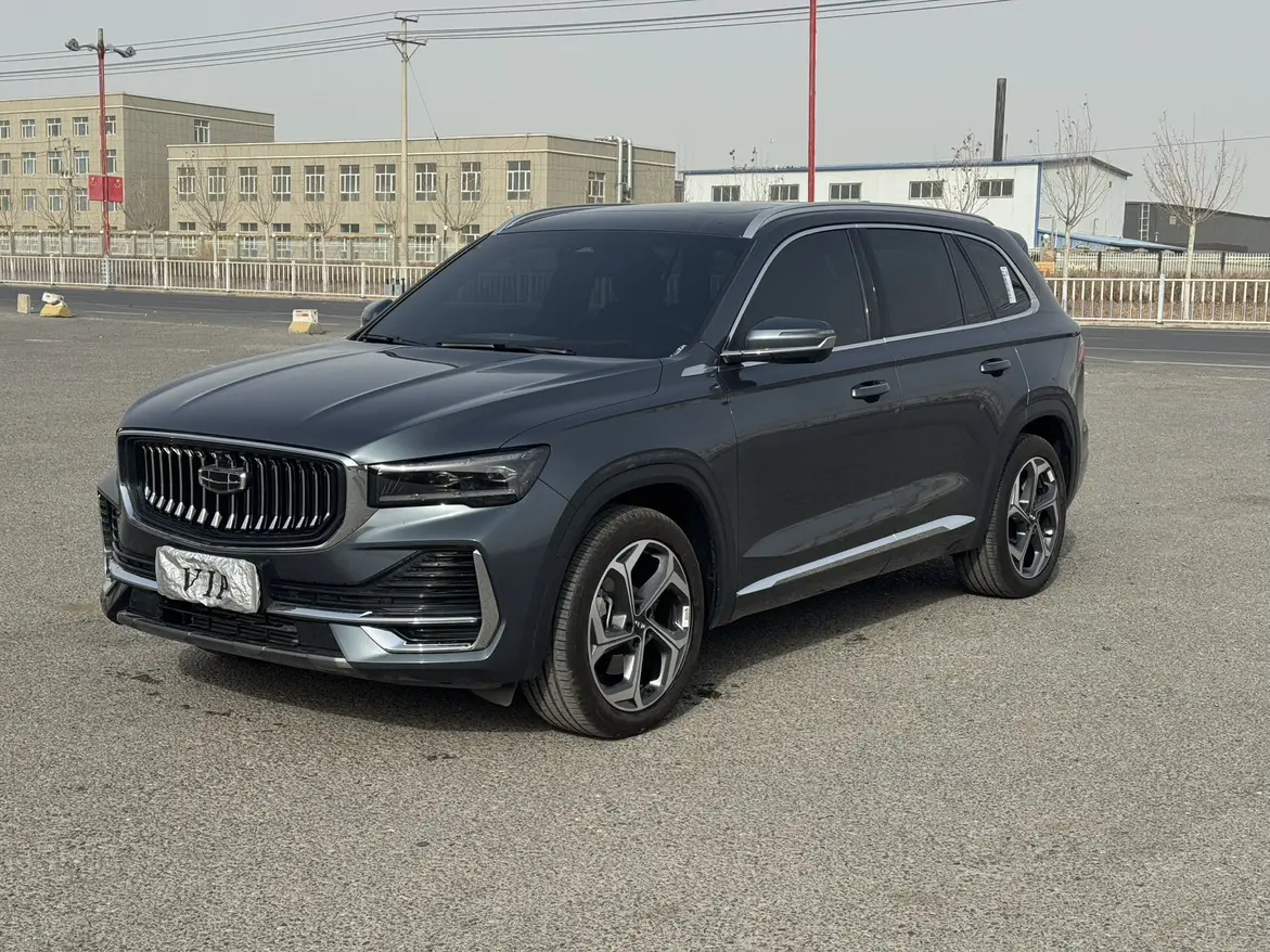 Geely Monjaro (Xingyue L)  из Китая