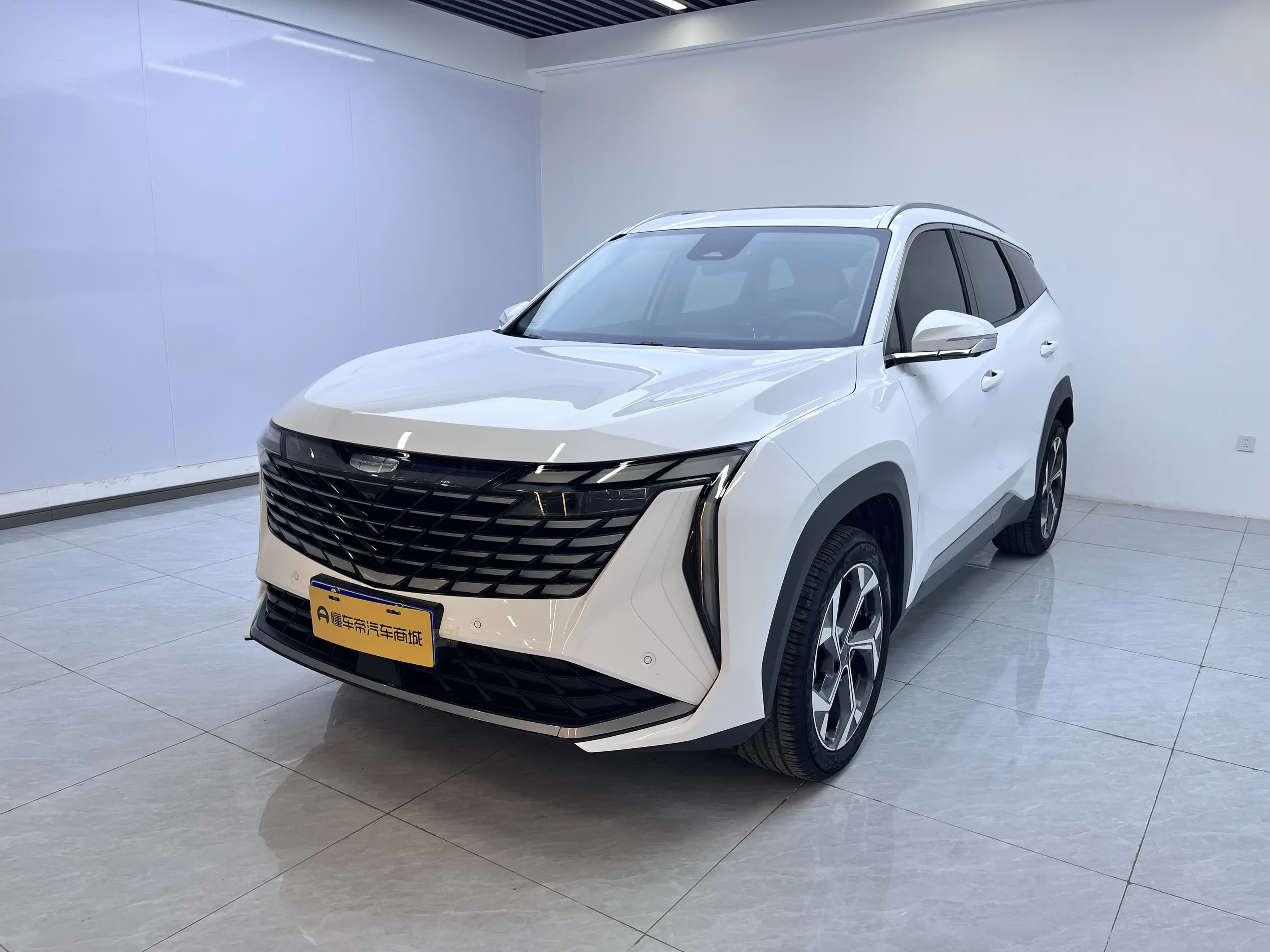 Geely Atlas L (Boyue L)  из Китая