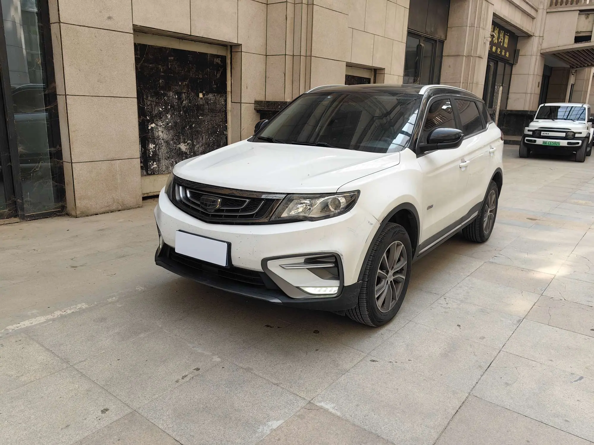 Geely Atlas (Boyue)  из Китая