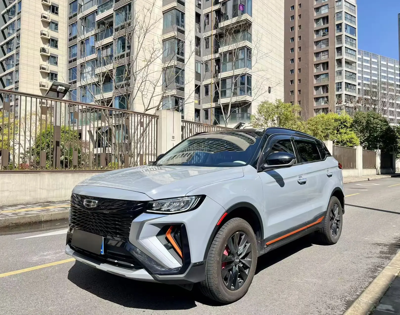 Geely Atlas (Boyue)  из Китая