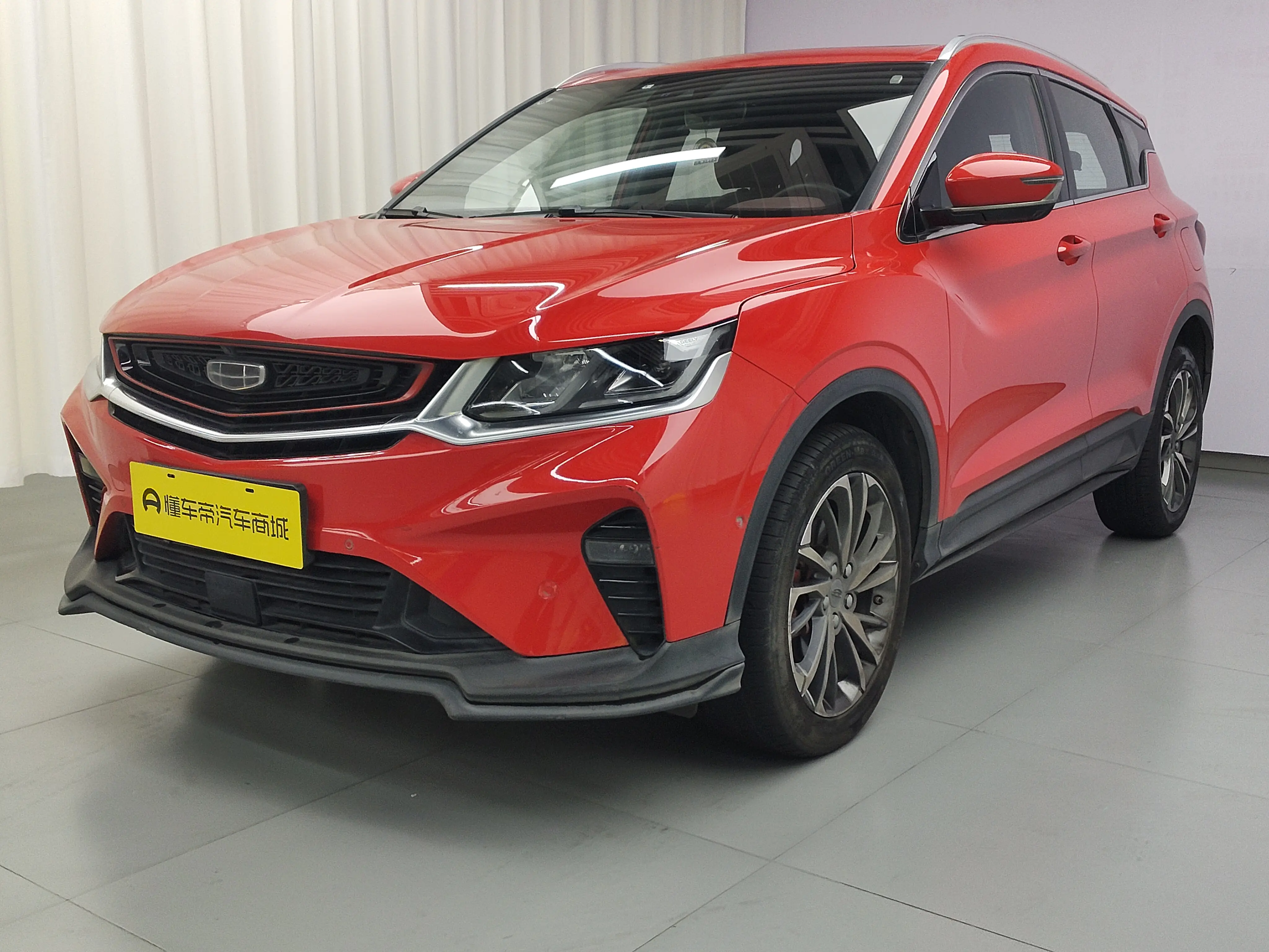 Geely Coolray SX11 (Binyue)  из Китая