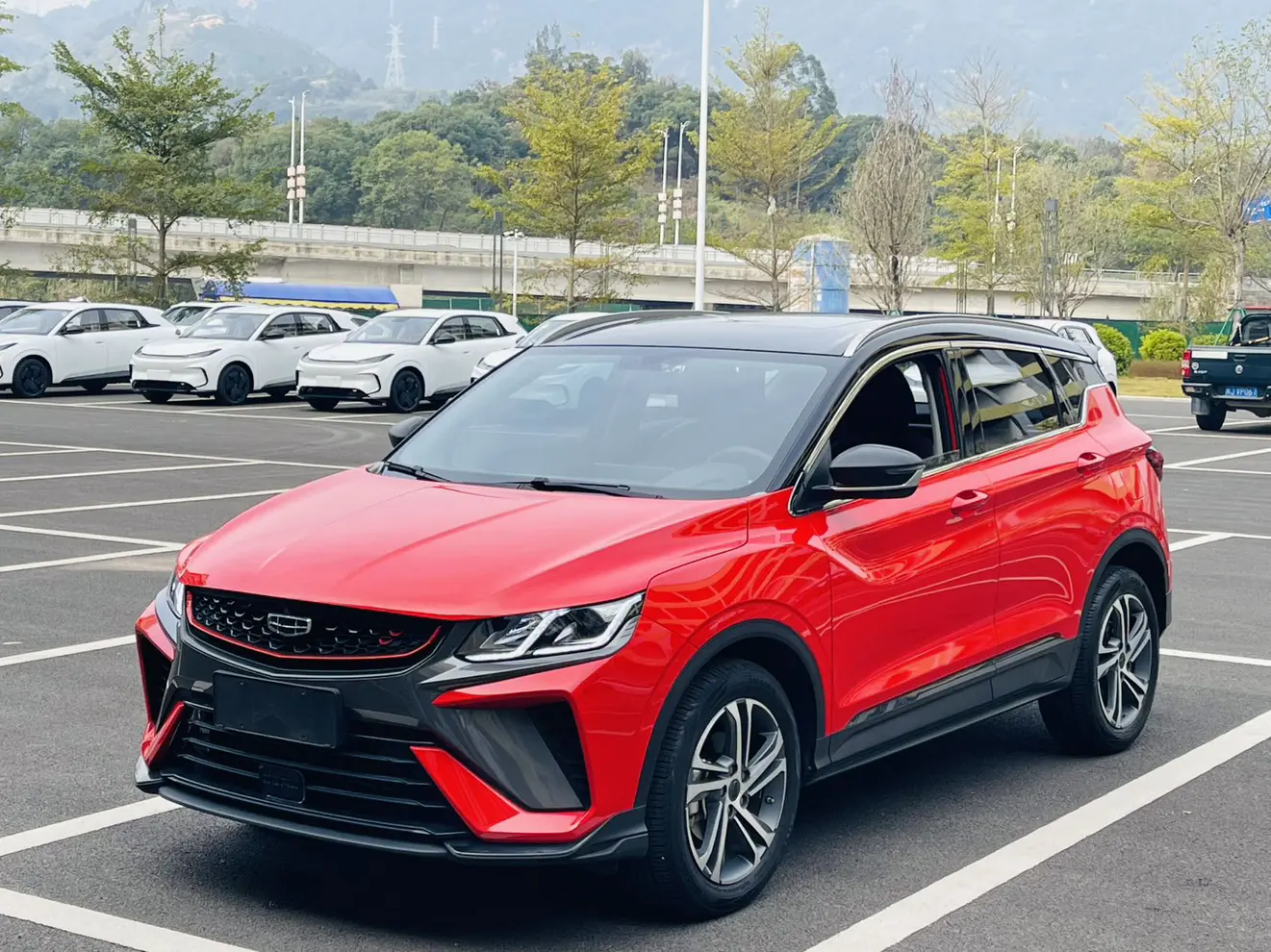 Geely Coolray SX11 (Binyue)  из Китая