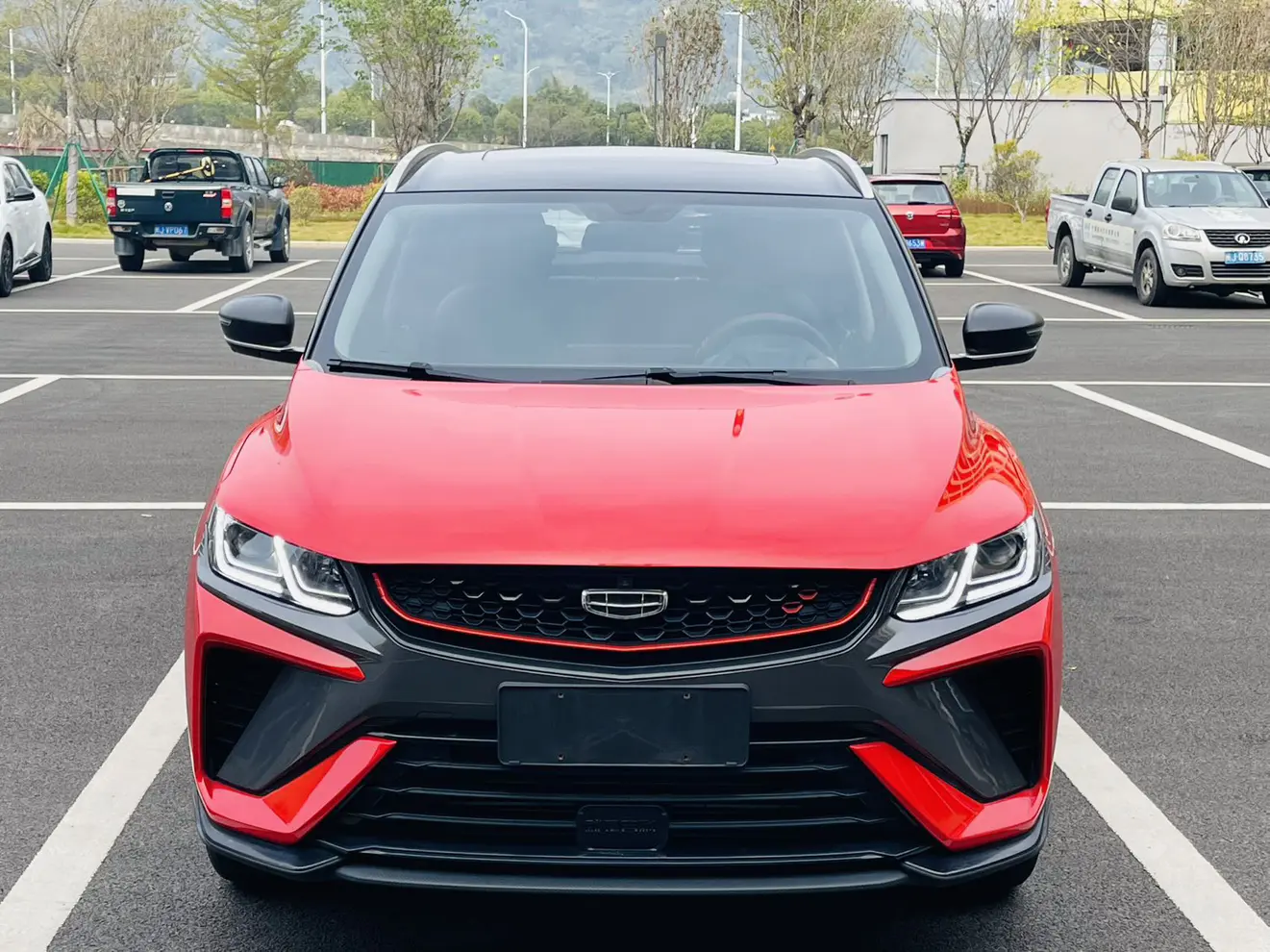 Geely Coolray SX11 (Binyue)  из Китая