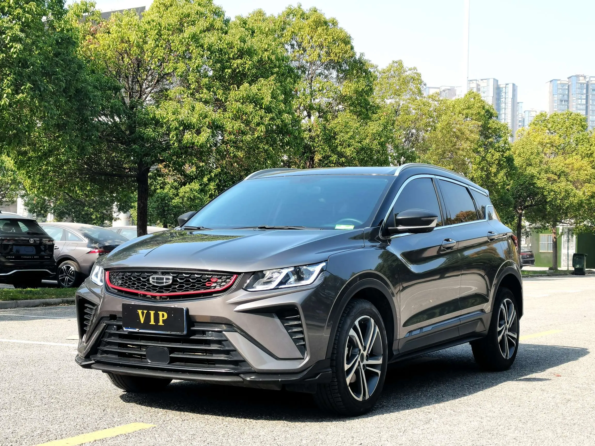 Geely Coolray SX11 (Binyue)  из Китая