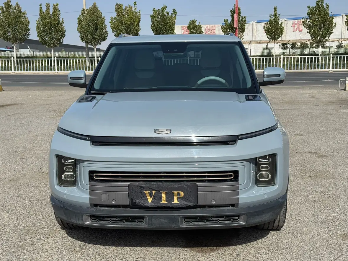 Geely ICON  из Китая