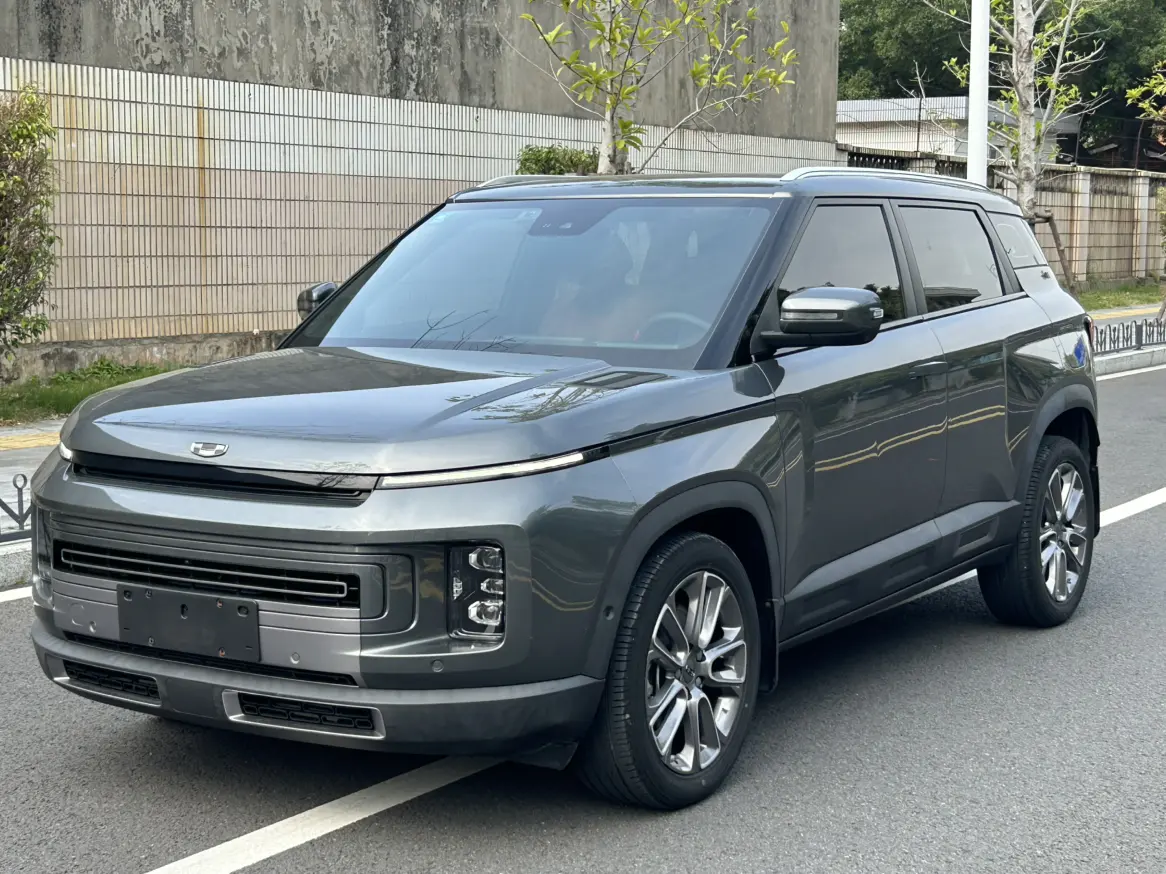 Geely ICON  из Китая