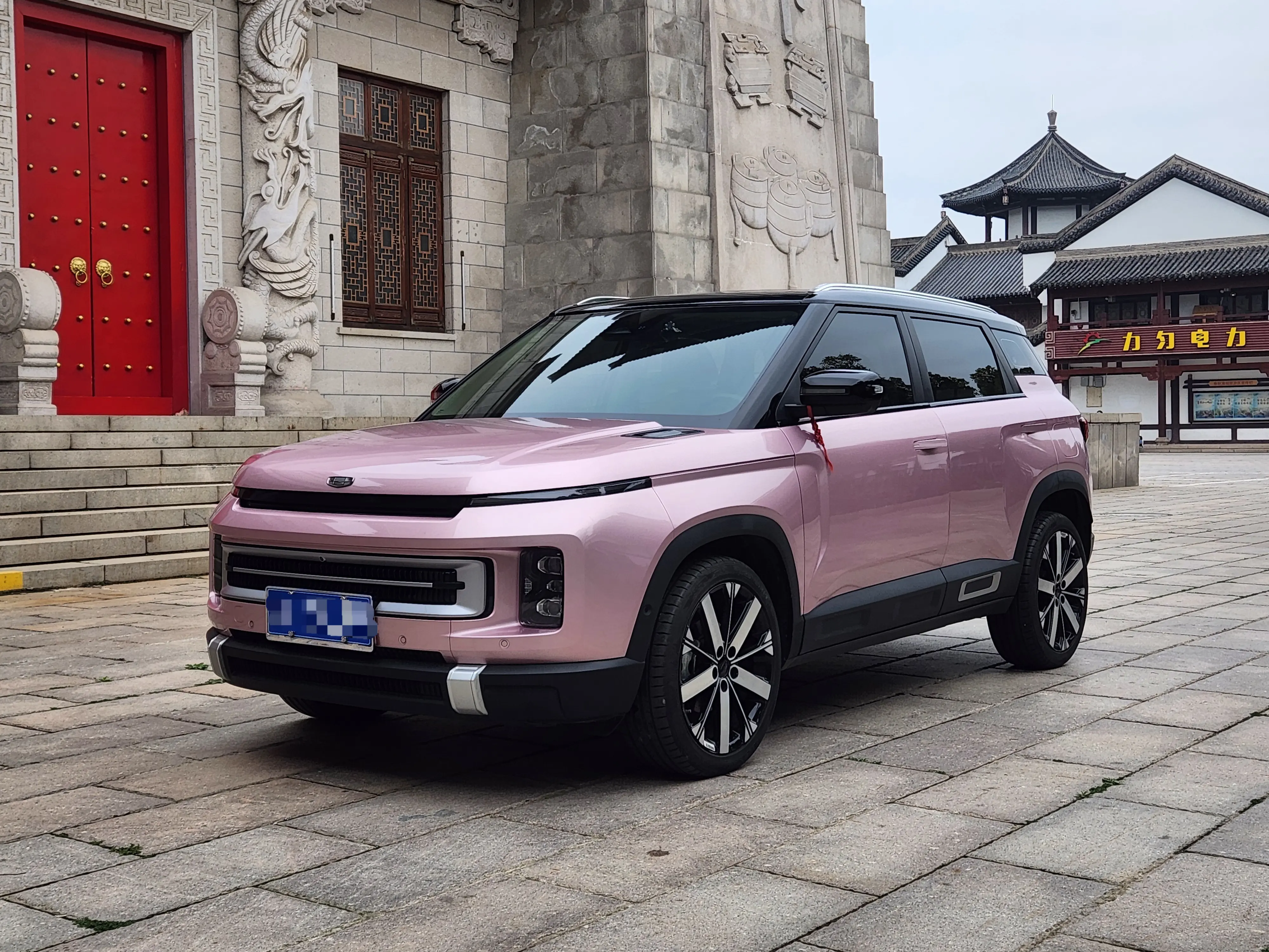 Geely ICON  из Китая