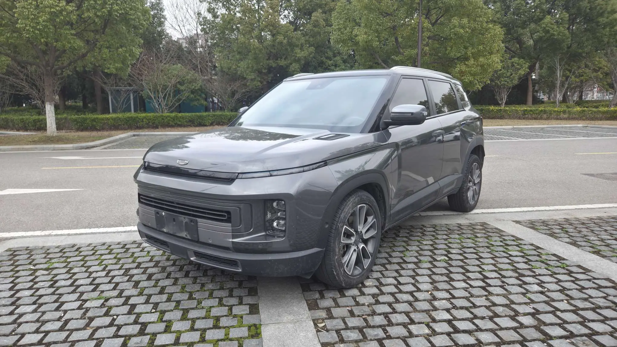 Geely ICON  из Китая