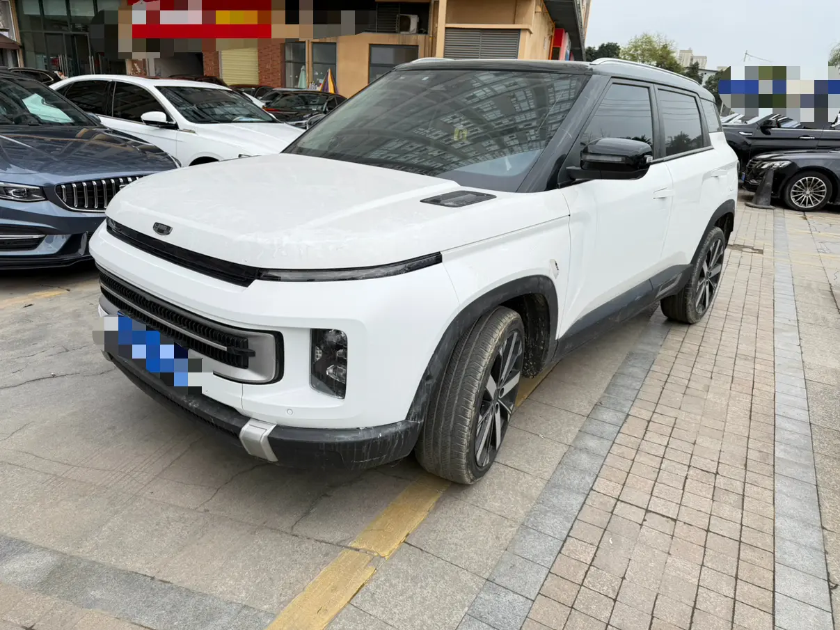 Geely ICON  из Китая