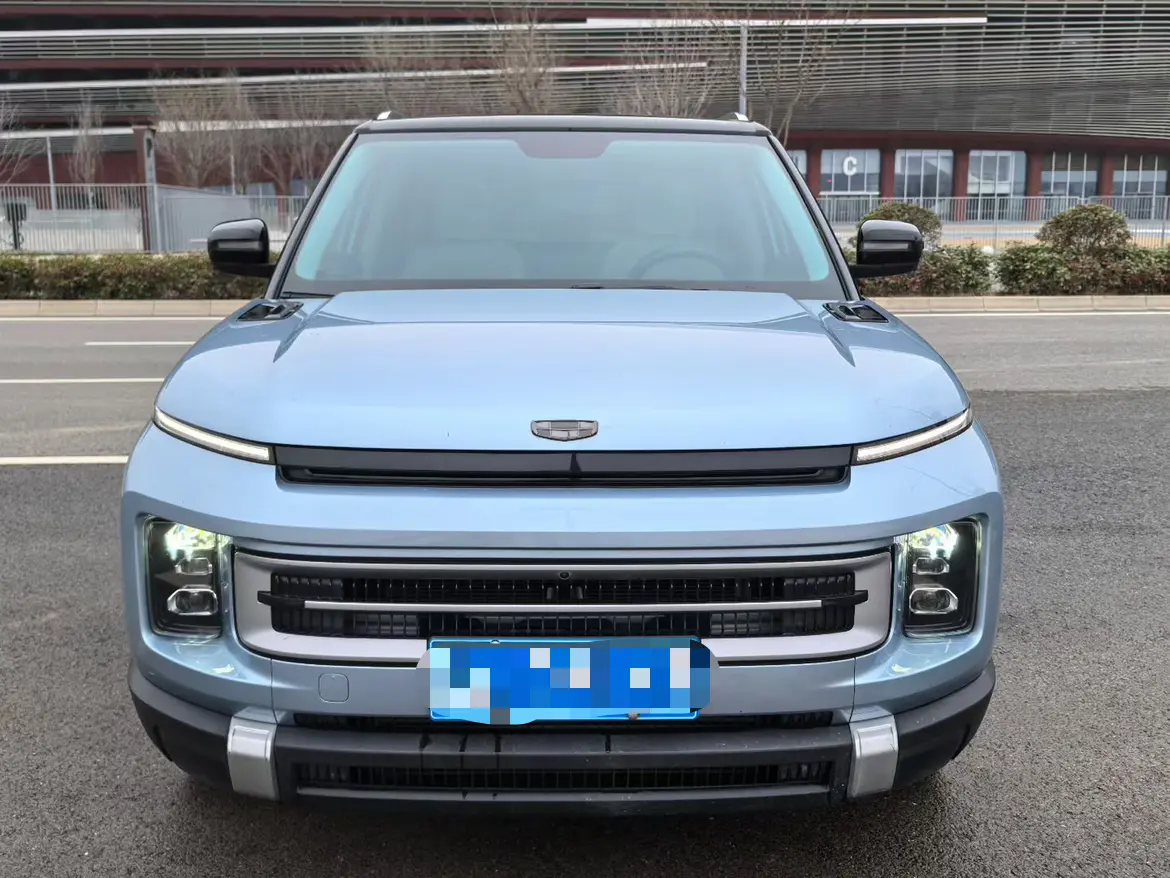 Geely ICON  из Китая