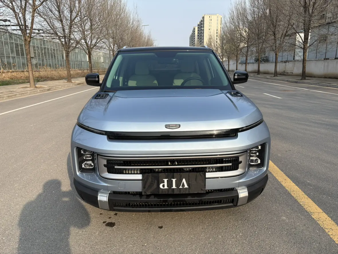 Geely ICON  из Китая