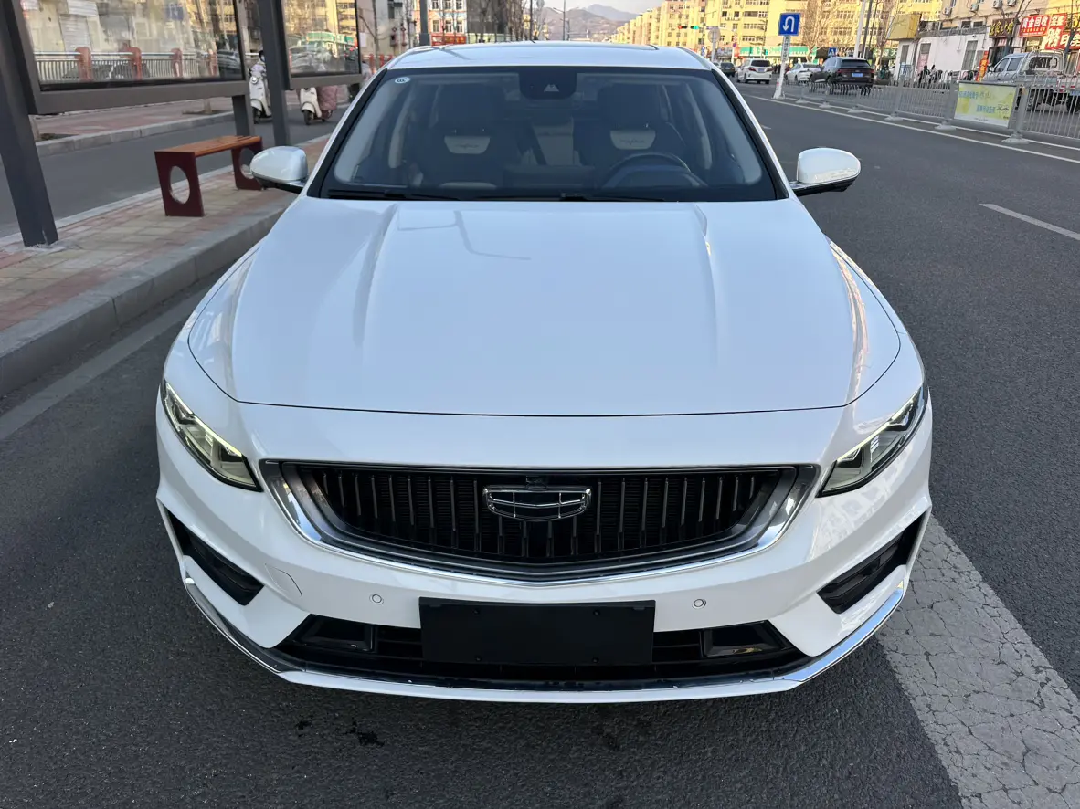 Geely Xing Rui  из Китая