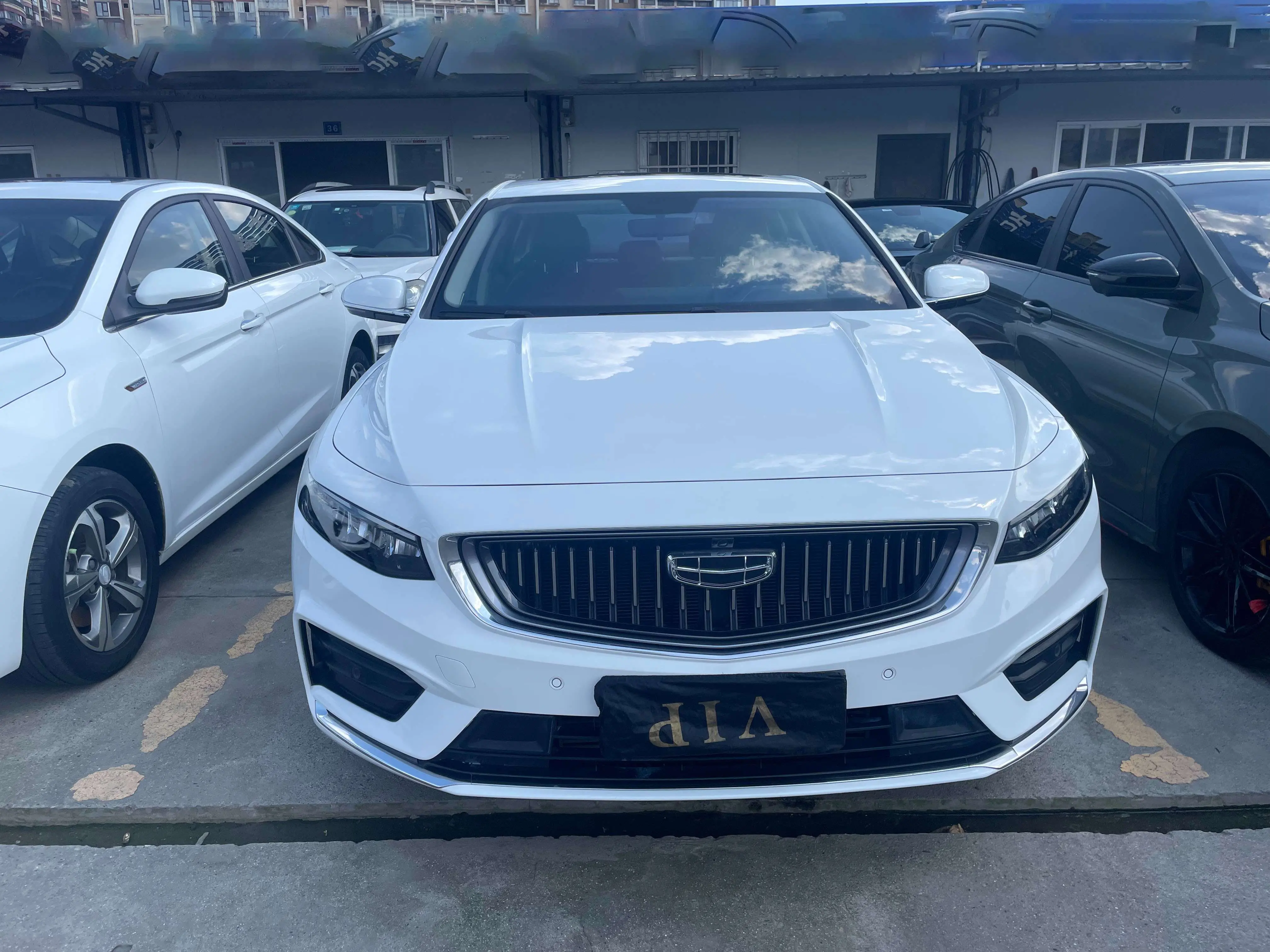 Geely Xing Rui  из Китая