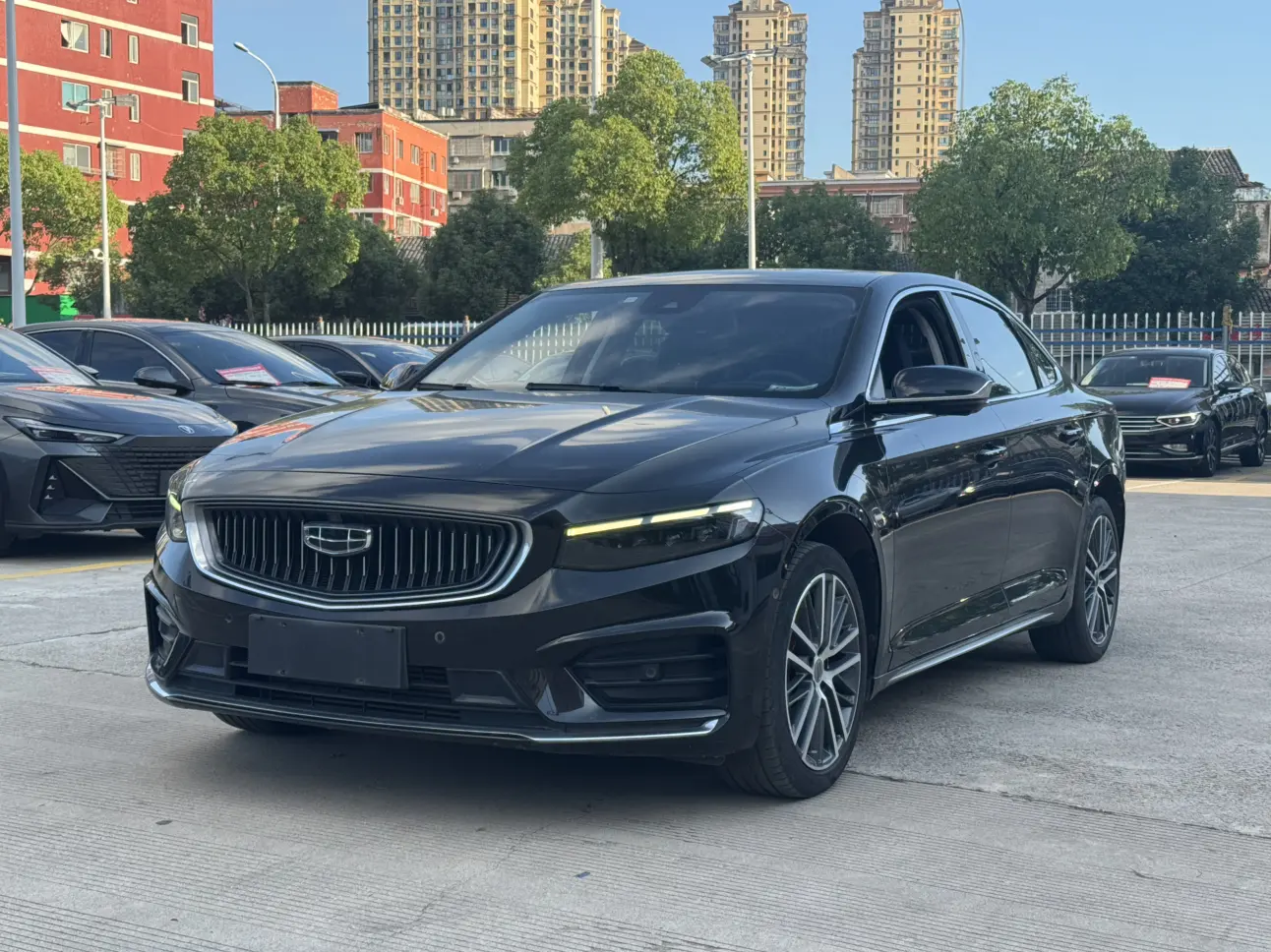 Geely Xing Rui  из Китая