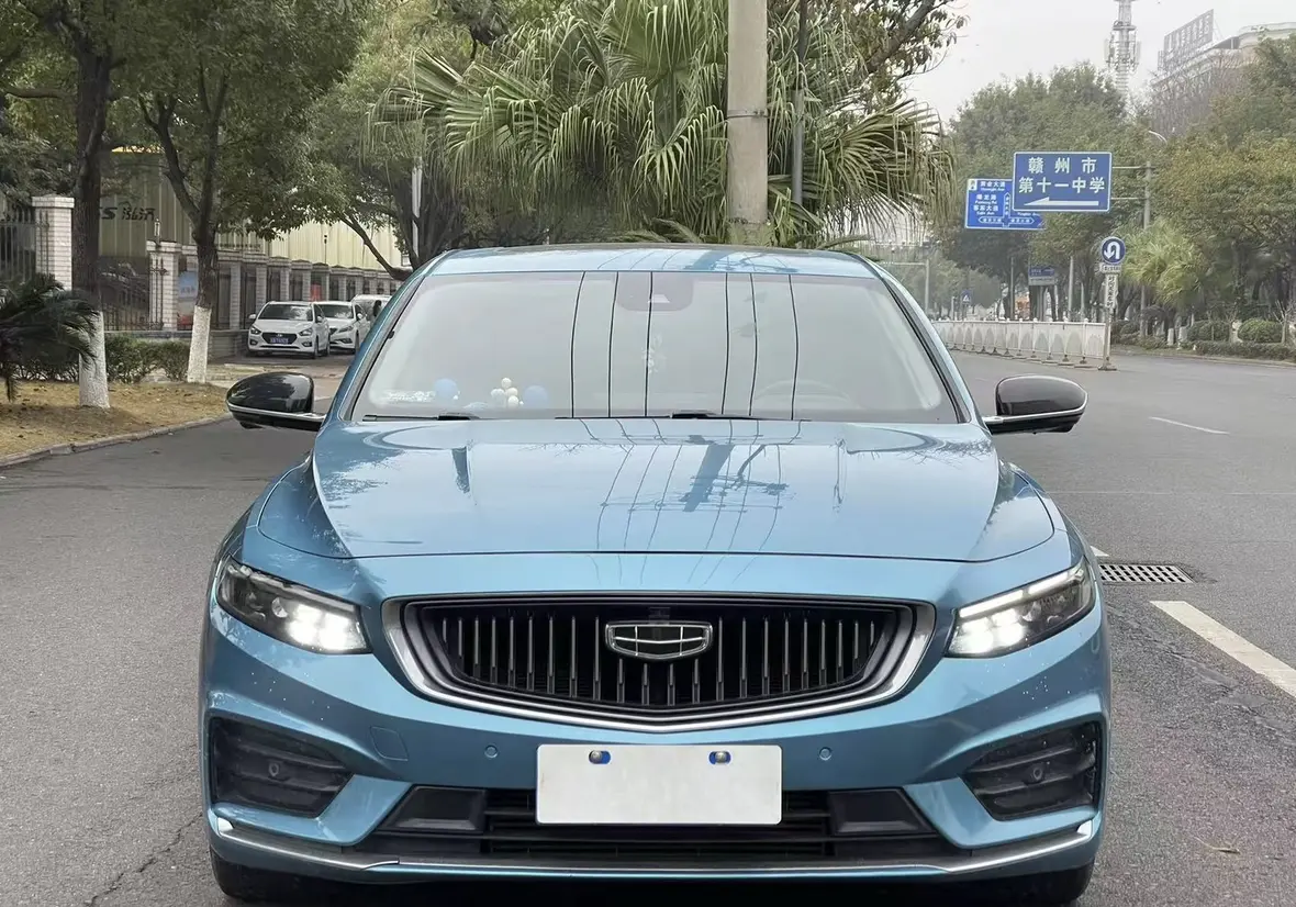 Geely Xing Rui  из Китая