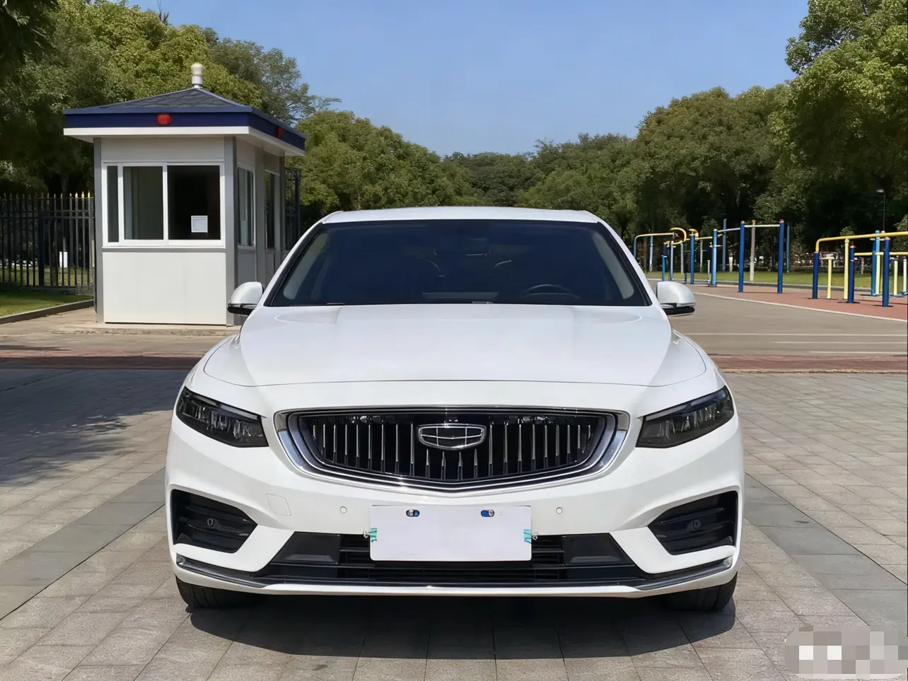 Geely Xing Rui  из Китая