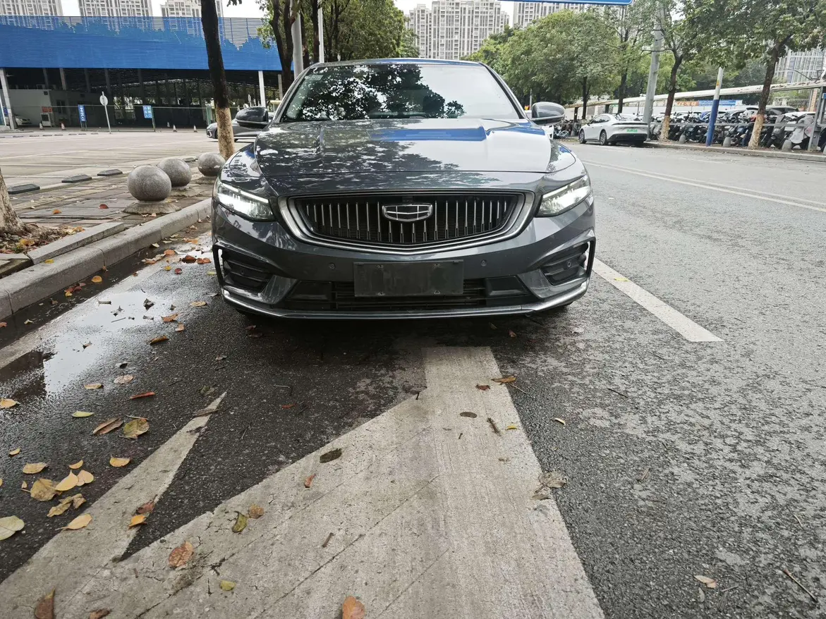 Geely Xing Rui  из Китая