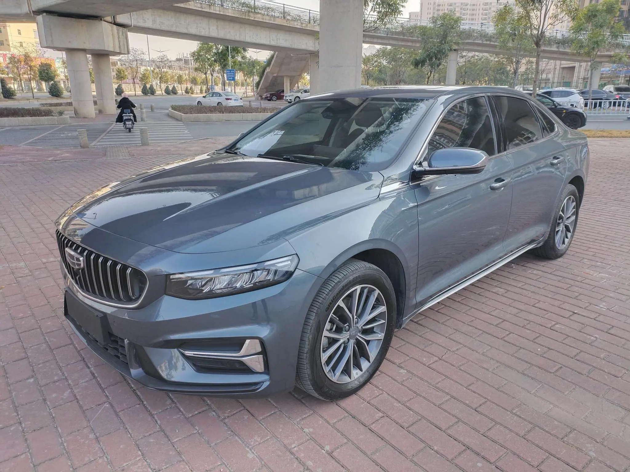 Geely Xing Rui  из Китая