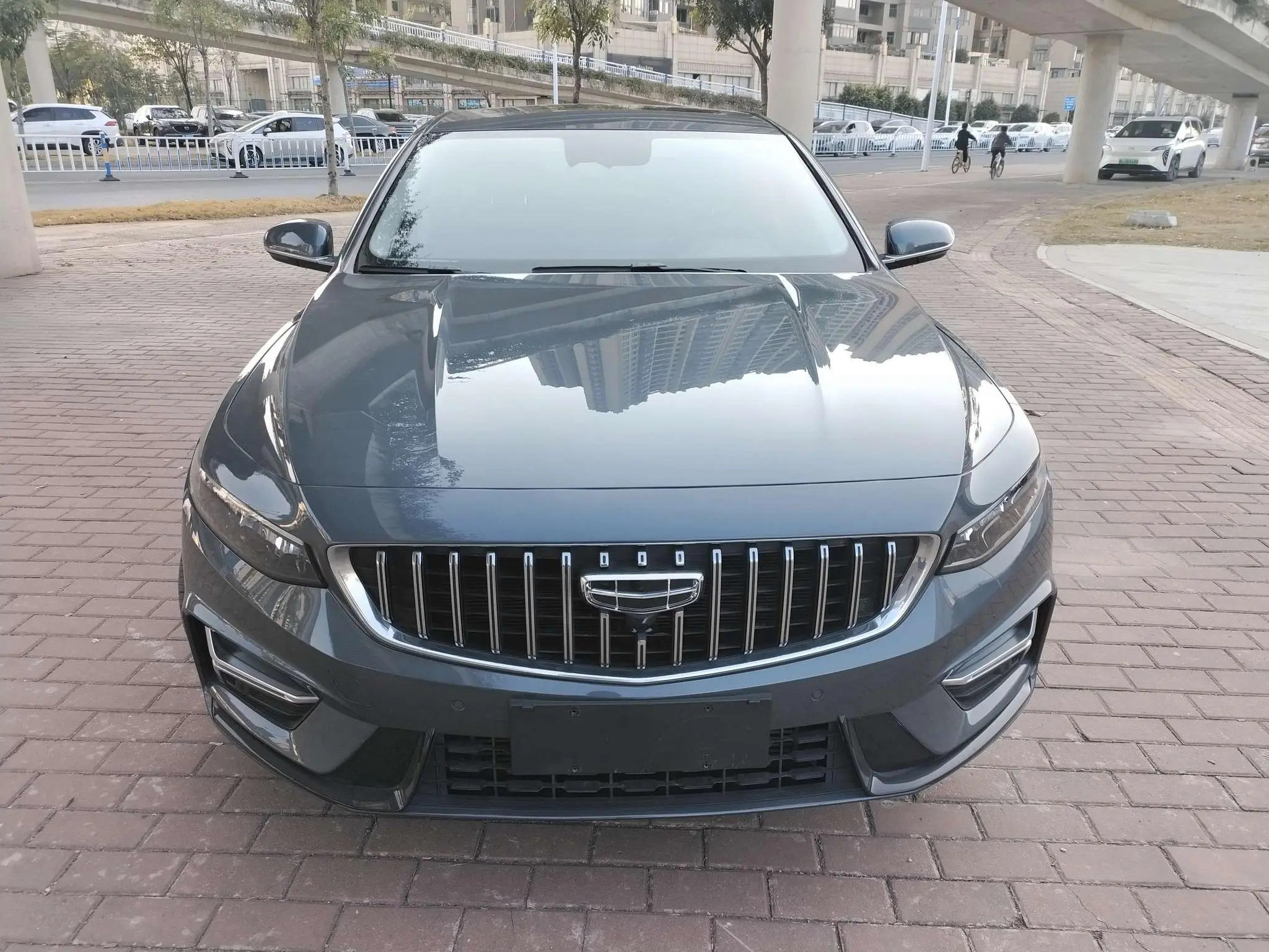 Geely Xing Rui  из Китая