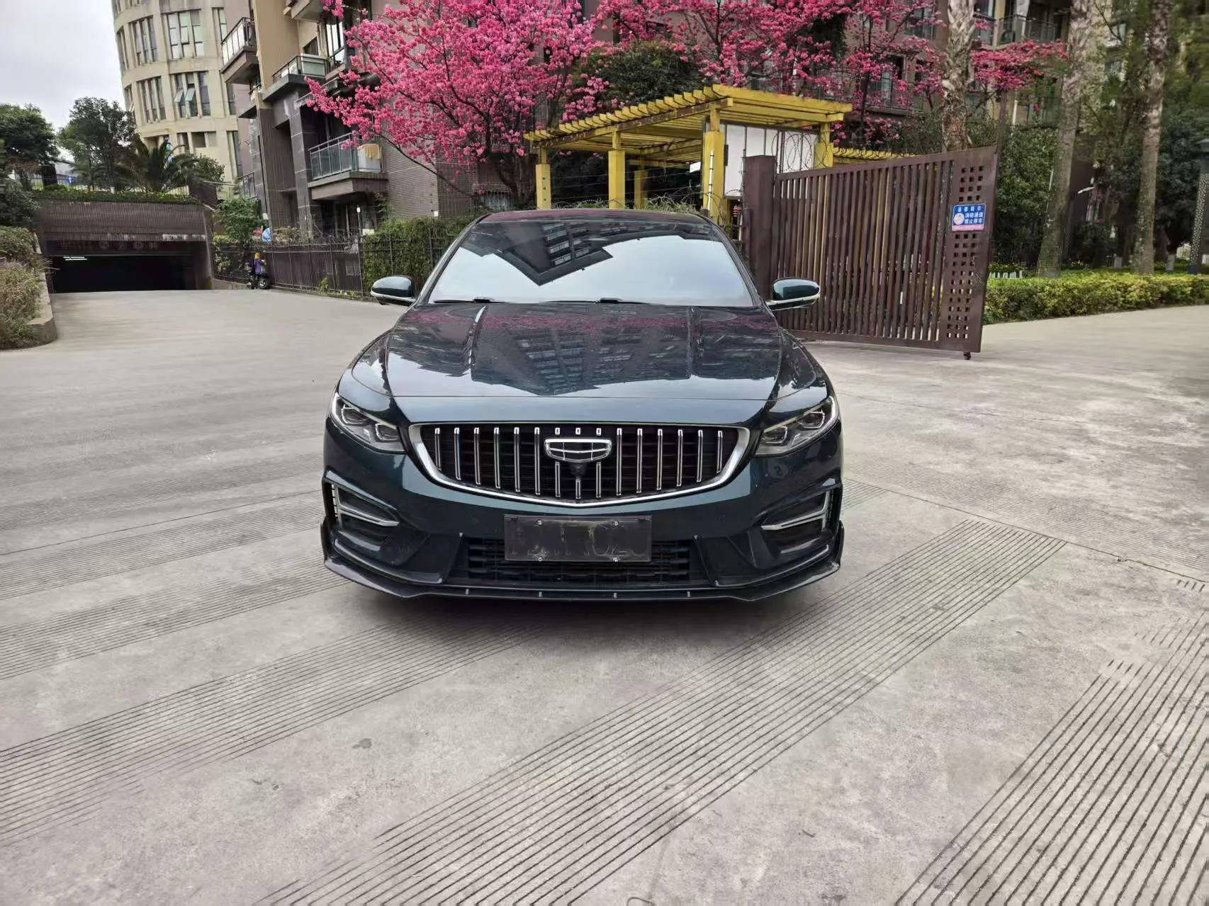 Geely Xing Rui  из Китая
