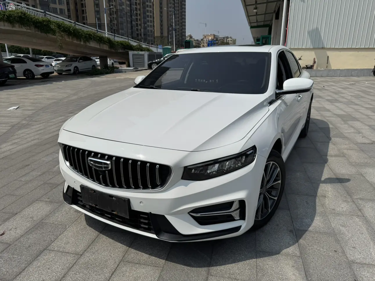 Geely Xing Rui  из Китая