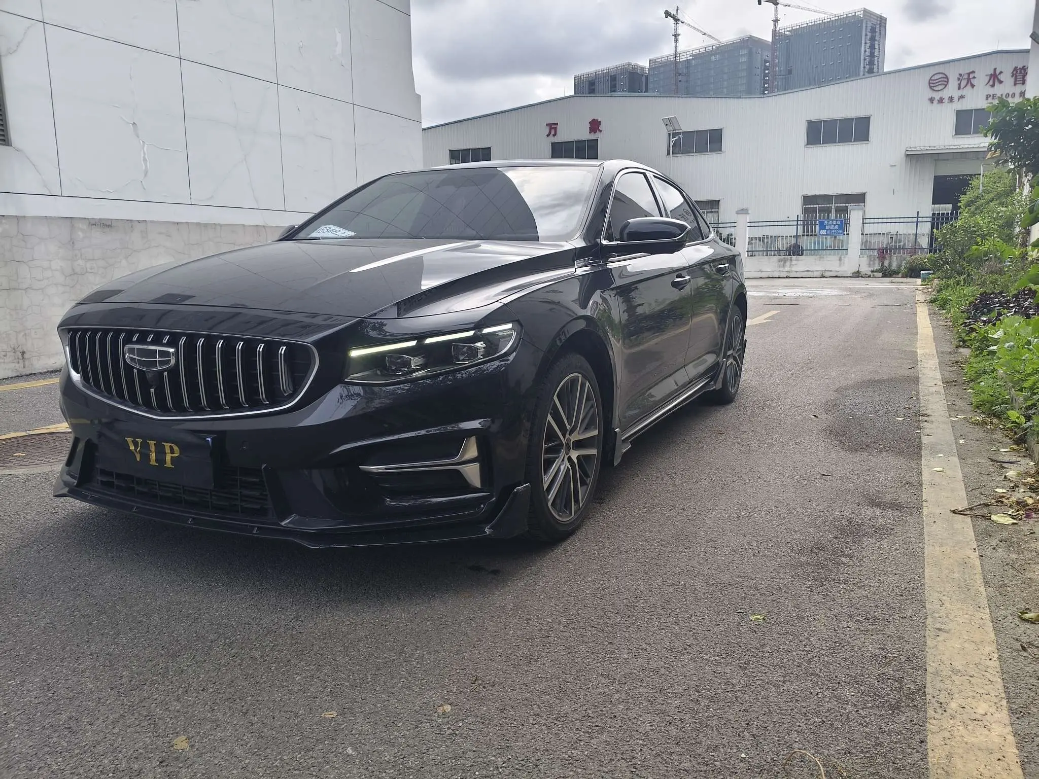 Geely Xing Rui  из Китая